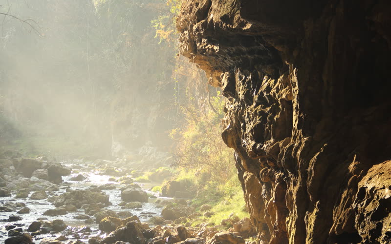 Paano libutin ang Longgong Scenic Area: Pagsakay sa bangka papasok sa kuweba at malawak na tanawin ng karst - Huangguoshu Waterfall, Guizhou