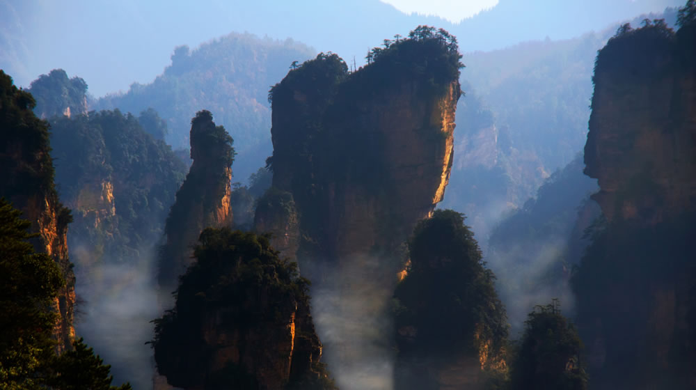 Tianmen Mountain Practical Tips: Clothing, Timing, Pitfalls - Tianmen Mountain National Forest Park