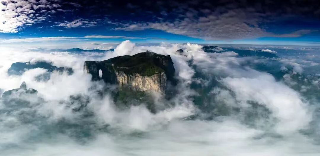 Due to the overall upgrade and renovation of the Tianmen Mountain Cableway, starting from October 13, 2026, the entire Tianmen Mountain Cableway will cease passenger operations, and the scenic area will only open the "Round-Trip Cableway Tour Route C". - Tianmen Mountain National Forest Park